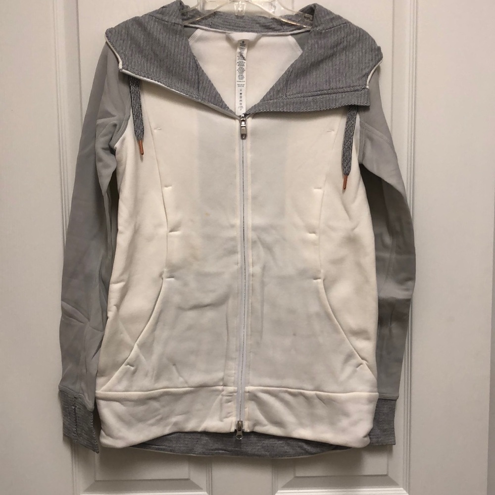 Women’s Lululemon Full Zip Jacket
